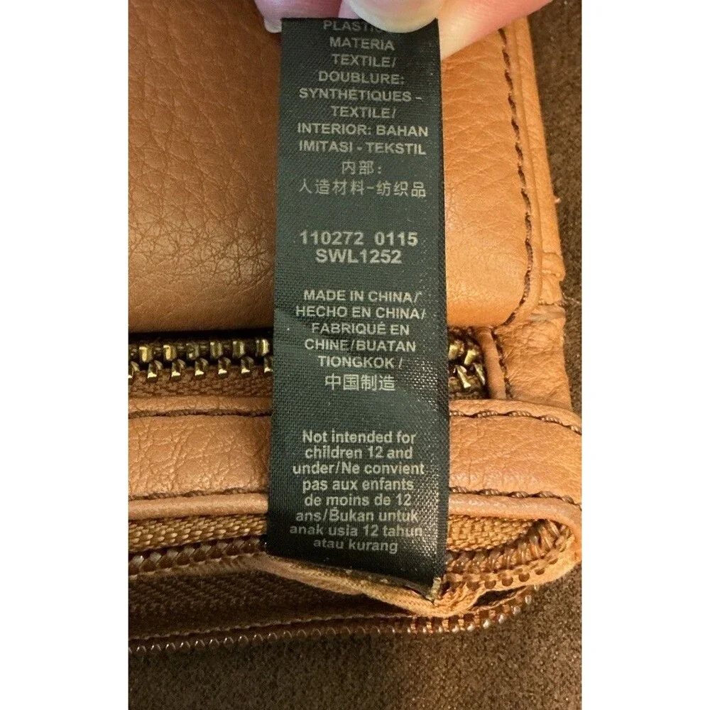 Fossil Karli Clutch Saddle Brown Women’s Wallet Leather Credit Card Slots Zipper